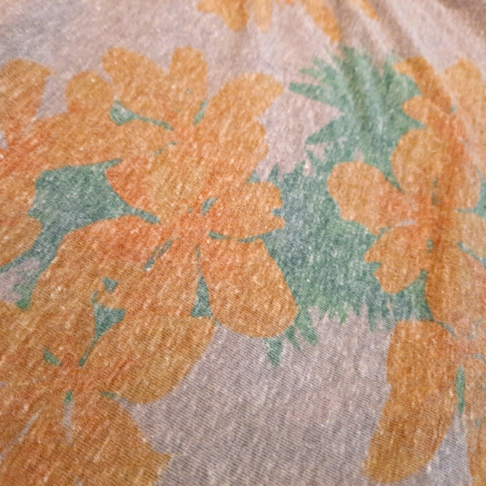 Lularoe top